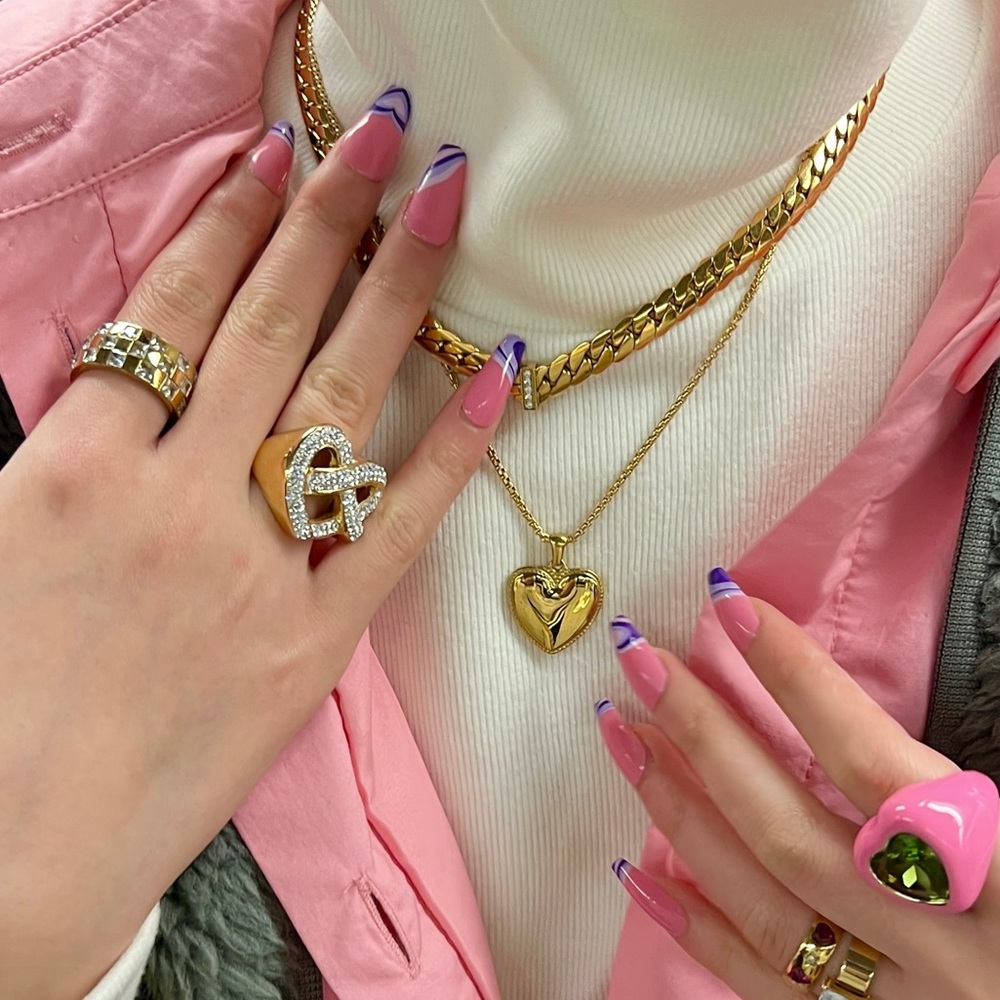 18k Gold Plated Glazed Heart Necklace - Picture 4 of 5